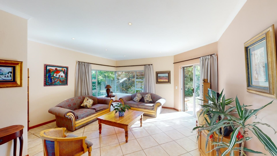 5 Bedroom Property for Sale in Cola Beach Western Cape